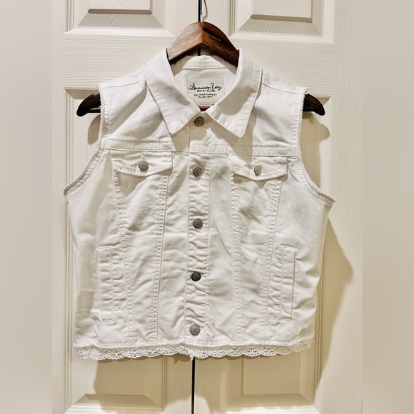 American Rag White Denim Vest with Lace Hem | Size XL - Picture 3 of 7
